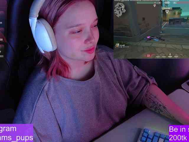 AlinaAdams webcam