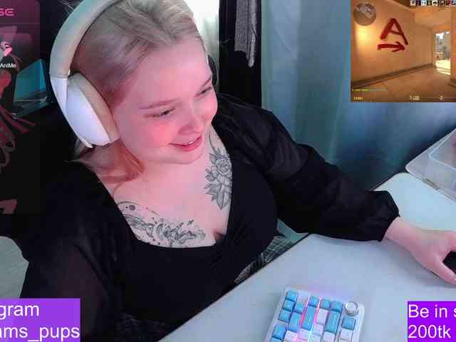 AlinaAdams webcam