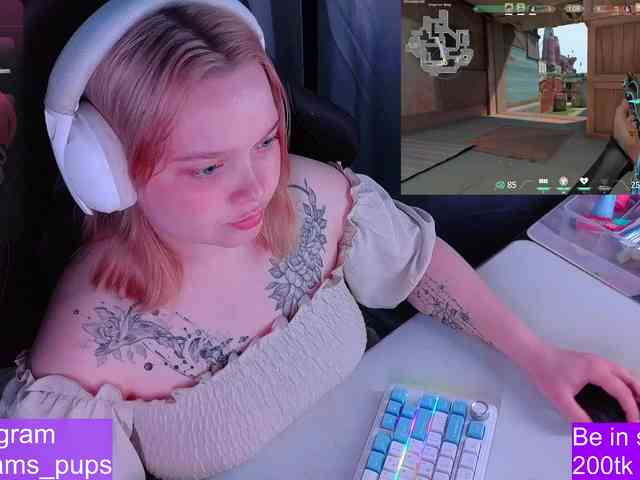 AlinaAdams