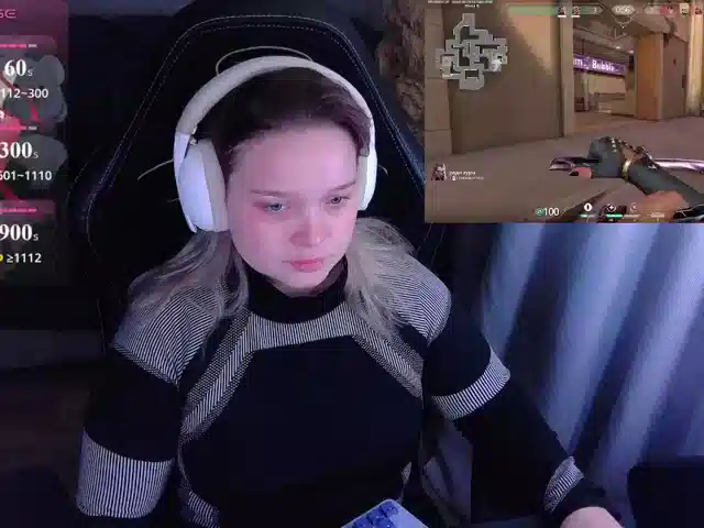 AlinaAdams