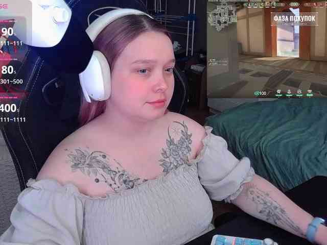 AlinaAdams webcam