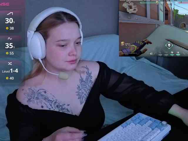 AlinaAdams webcam