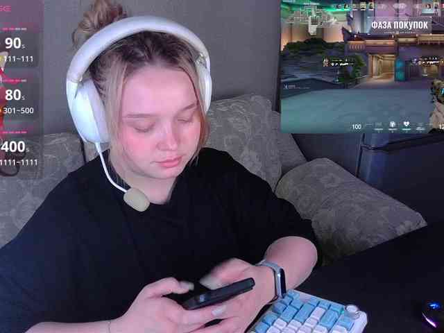 AlinaAdams webcam