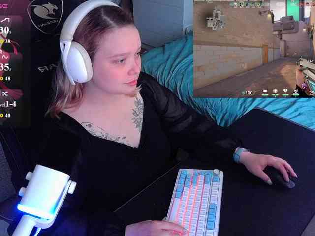 AlinaAdams webcam