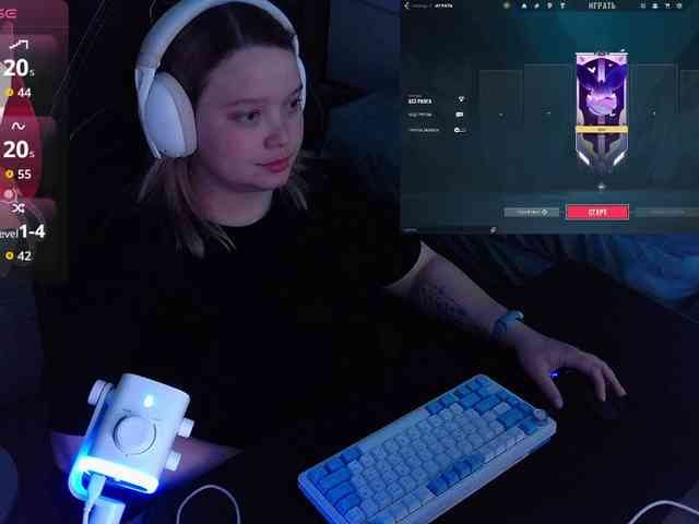 AlinaAdams webcam