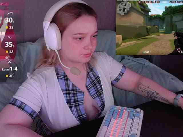 AlinaAdams webcam