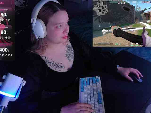 AlinaAdams webcam