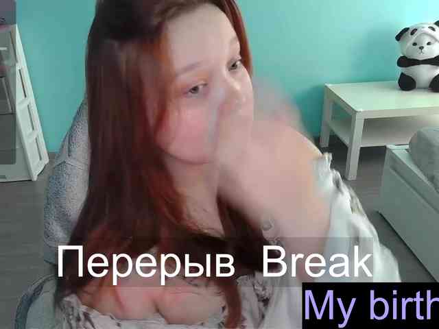 AlinaAdams webcam