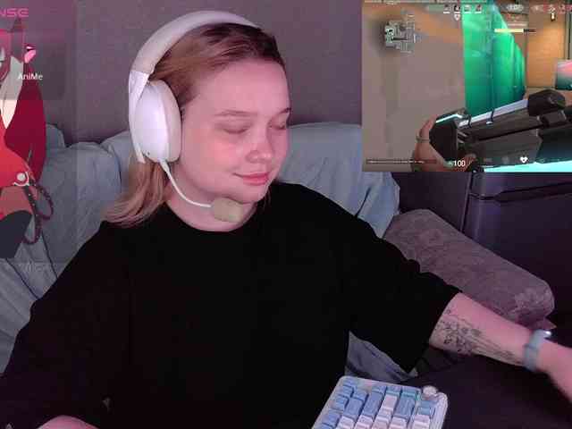 AlinaAdams webcam