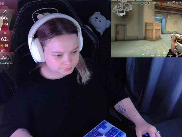 AlinaAdams webcam