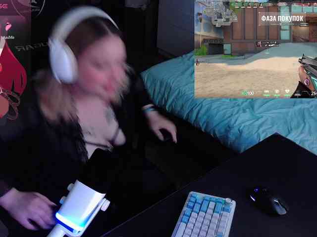 AlinaAdams webcam