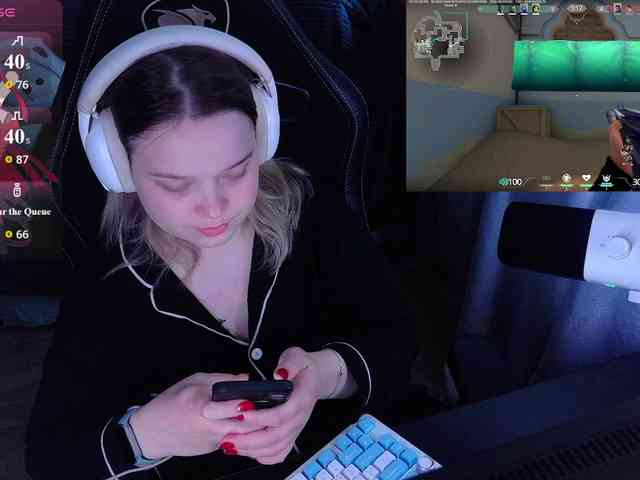 AlinaAdams webcam