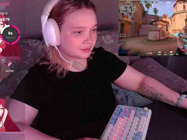 AlinaAdams webcam