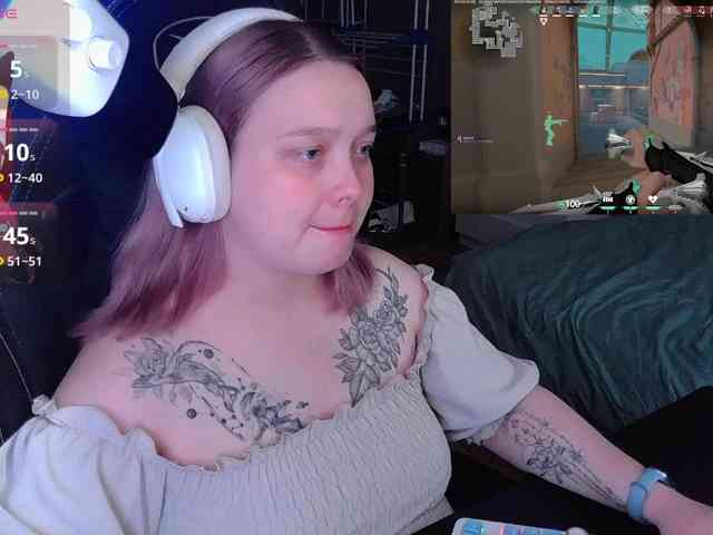 AlinaAdams webcam