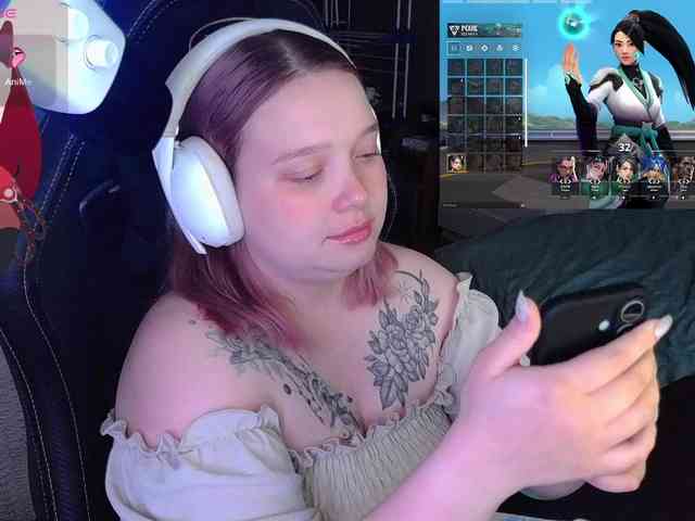 AlinaAdams webcam