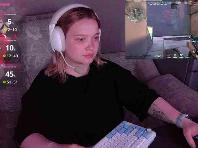 AlinaAdams webcam