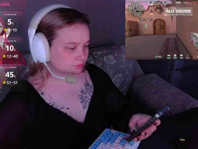 AlinaAdams webcam