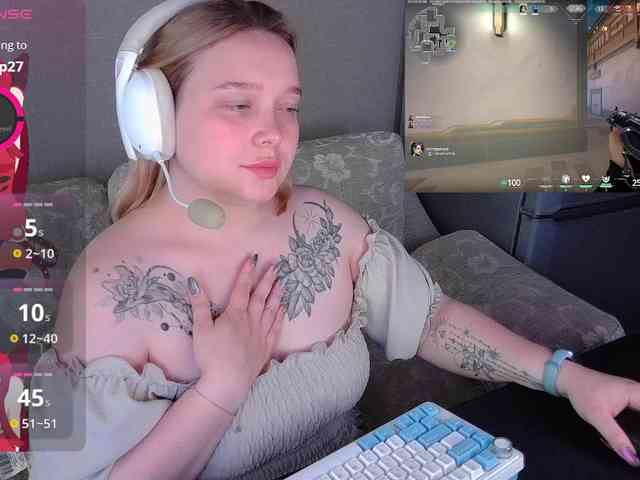 AlinaAdams webcam