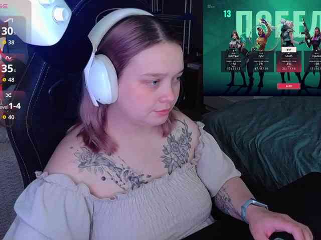 AlinaAdams webcam