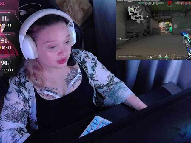 AlinaAdams webcam