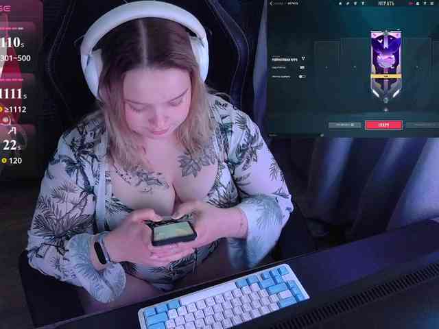 AlinaAdams webcam