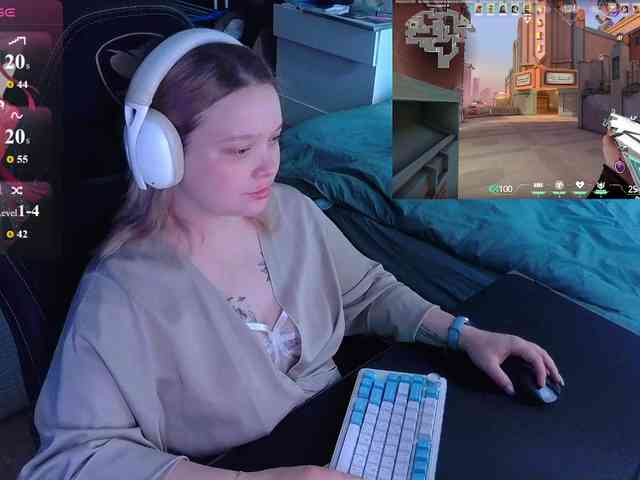 AlinaAdams webcam