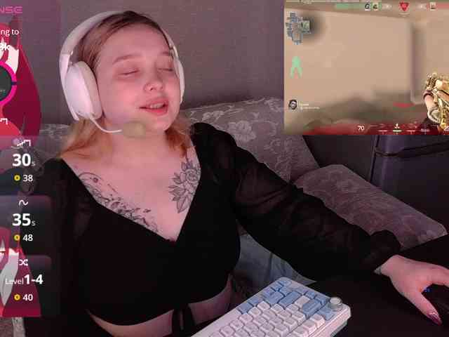 AlinaAdams webcam