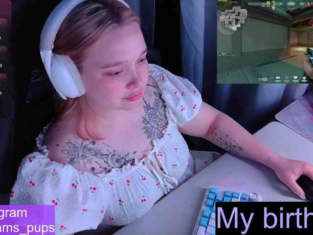 AlinaAdams webcam