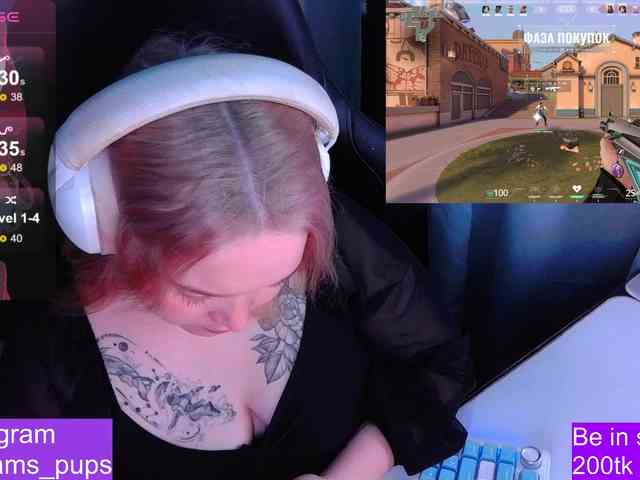 AlinaAdams webcam