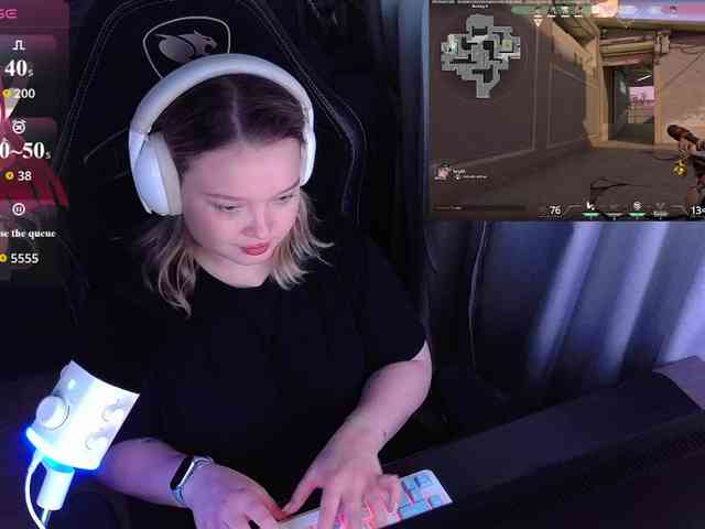 AlinaAdams webcam