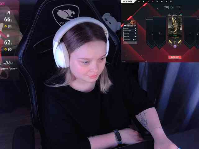 AlinaAdams webcam
