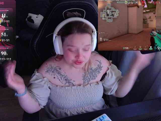 AlinaAdams webcam