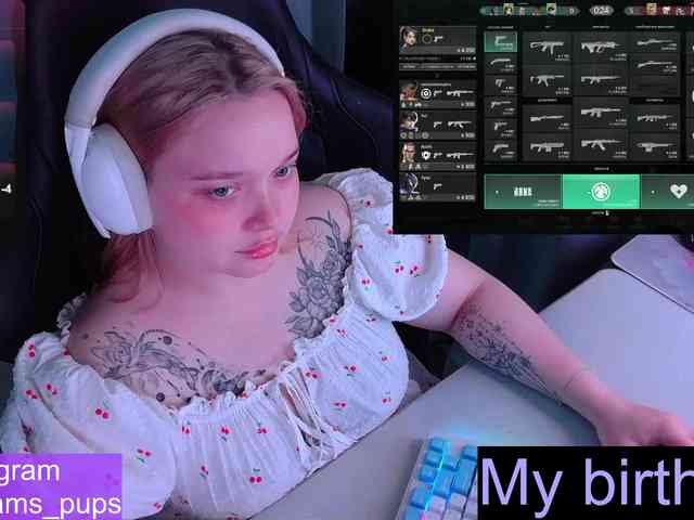 AlinaAdams webcam