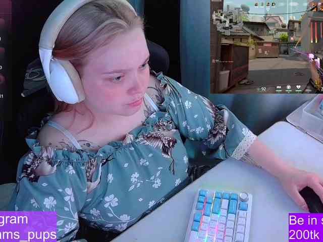 AlinaAdams webcam