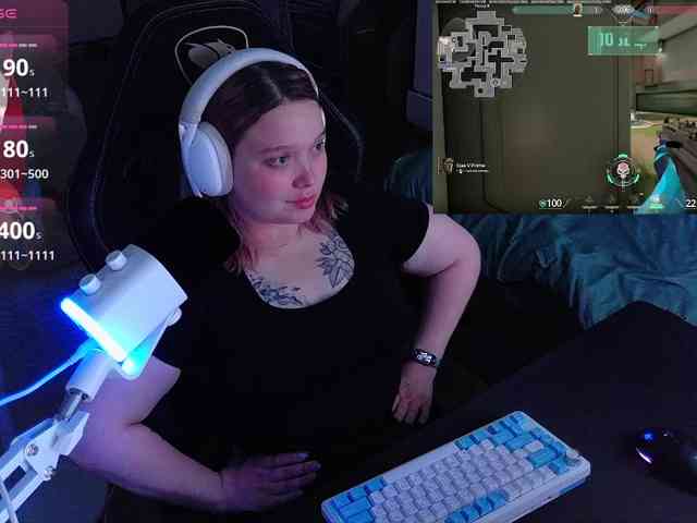 AlinaAdams webcam