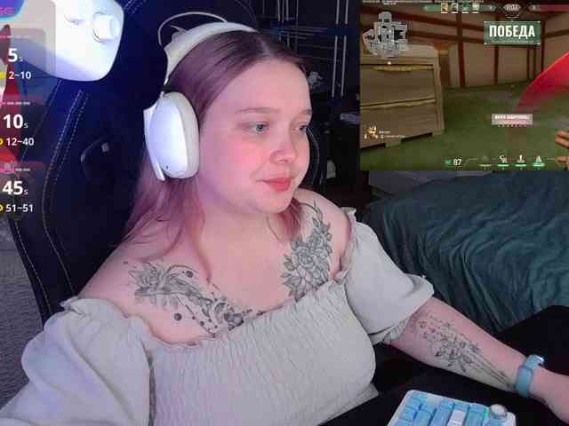 AlinaAdams webcam