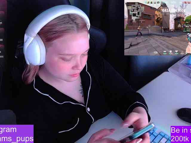 AlinaAdams webcam