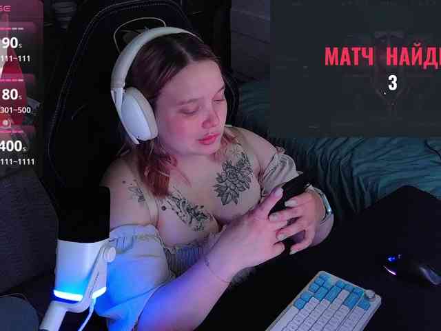 AlinaAdams webcam