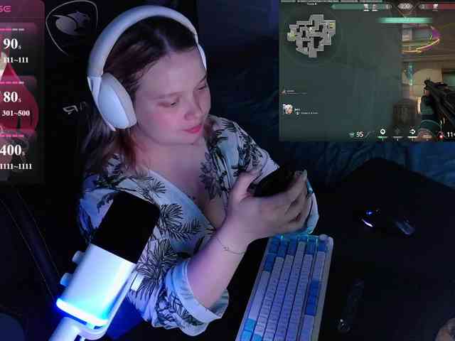 AlinaAdams webcam