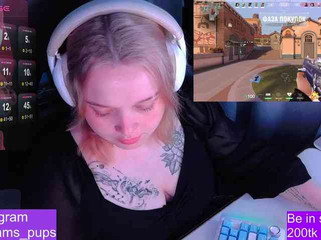 AlinaAdams webcam