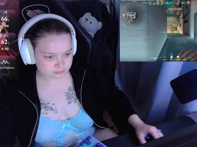AlinaAdams webcam