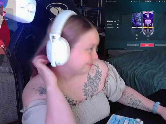 AlinaAdams webcam