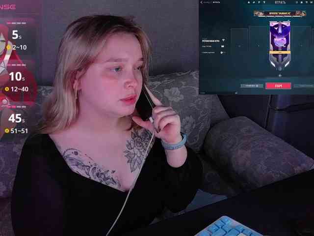 AlinaAdams webcam