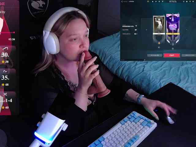 AlinaAdams webcam