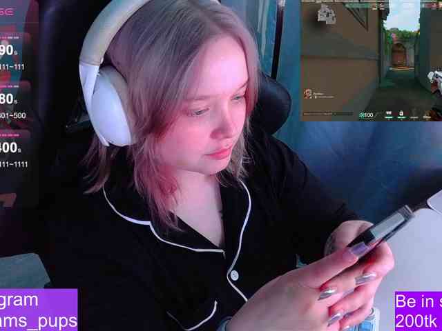 AlinaAdams webcam