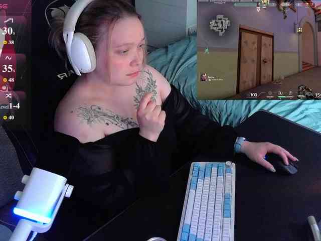 AlinaAdams webcam