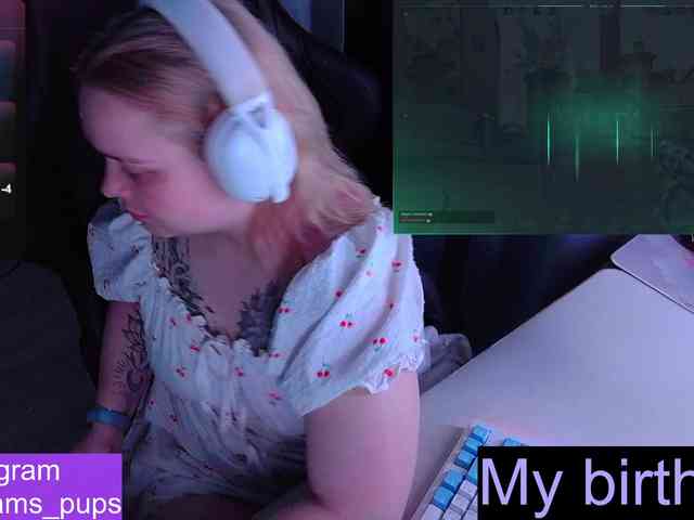 AlinaAdams webcam
