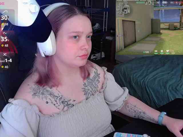 AlinaAdams webcam