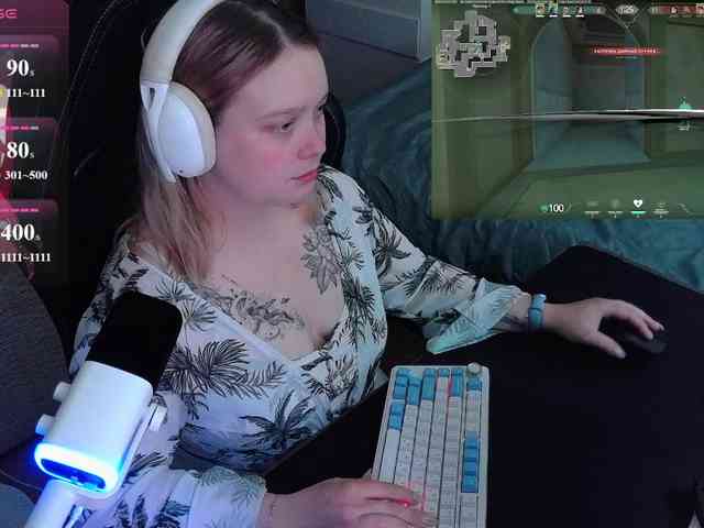 AlinaAdams webcam
