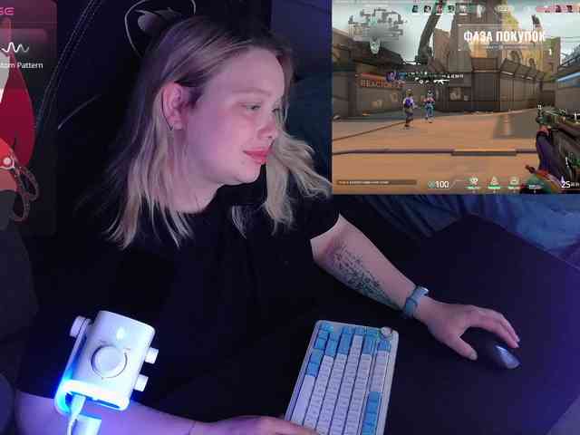 AlinaAdams webcam